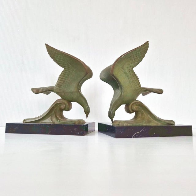 Vintage Seagull on a Wave Bookends in Marble and Metal, 1950s, Set of 2 For Sale - Image 15 of 15