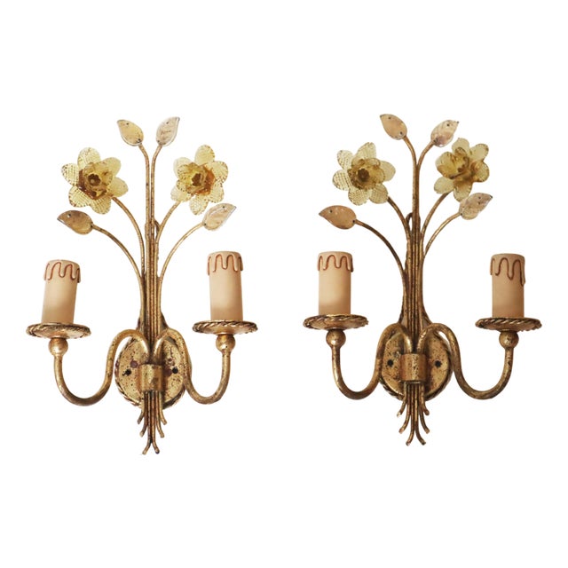Golden Wall Lamps with Daffodil Flowers Made of Murano Glass, 1960s, Set of 2 For Sale
