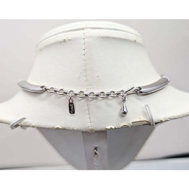 Mid-Century Modern Vintage 1976 Signed Monet Rhodium Plated Loop Twisted Necklace For Sale - Image 3 of 10