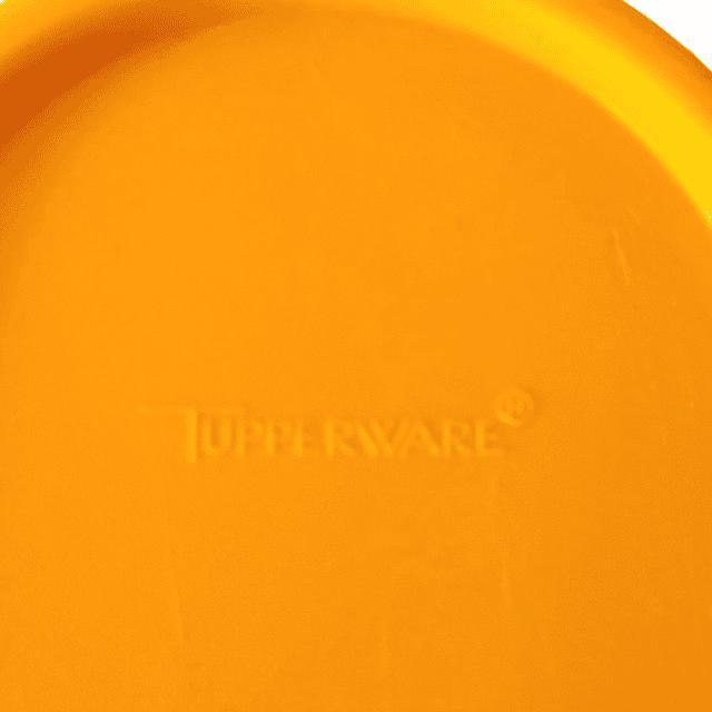 Orange Vintage Oval Storage Jars in Ochre Yellow Orange from Tupperware, 1980s, Set of 3 For Sale - Image 8 of 10