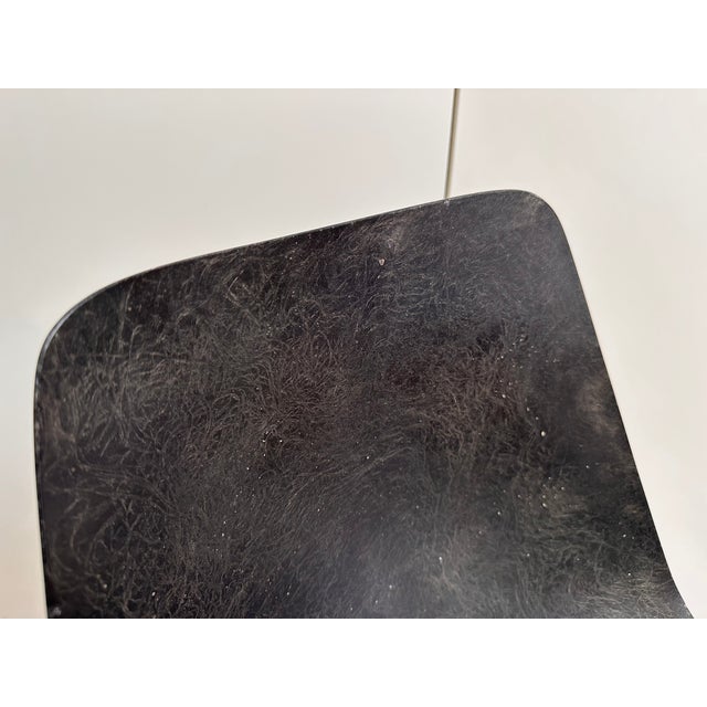 Mid-Century Modern Fiberglass Chair by Jean-René Picard for S.E.T.A., France, 1955 For Sale - Image 3 of 17
