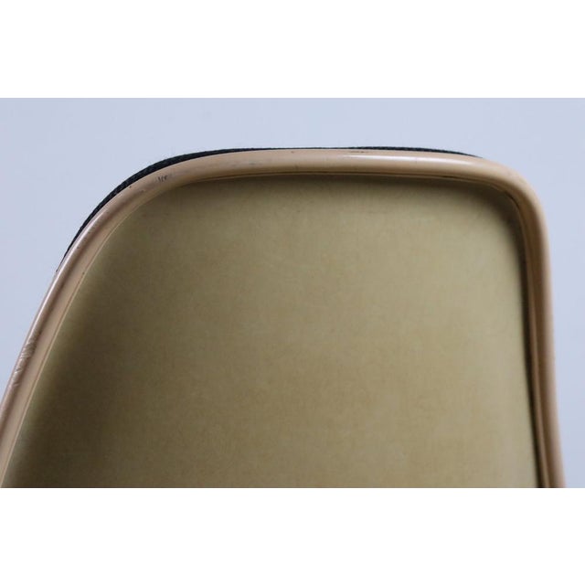 Adjustable Swivel Chair in Fiberglass by Charles and Ray Eames for Herman Miller, 1960s For Sale - Image 12 of 18