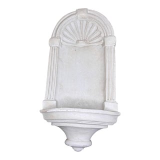 Colonial Revival Plaster Wall Niche For Sale