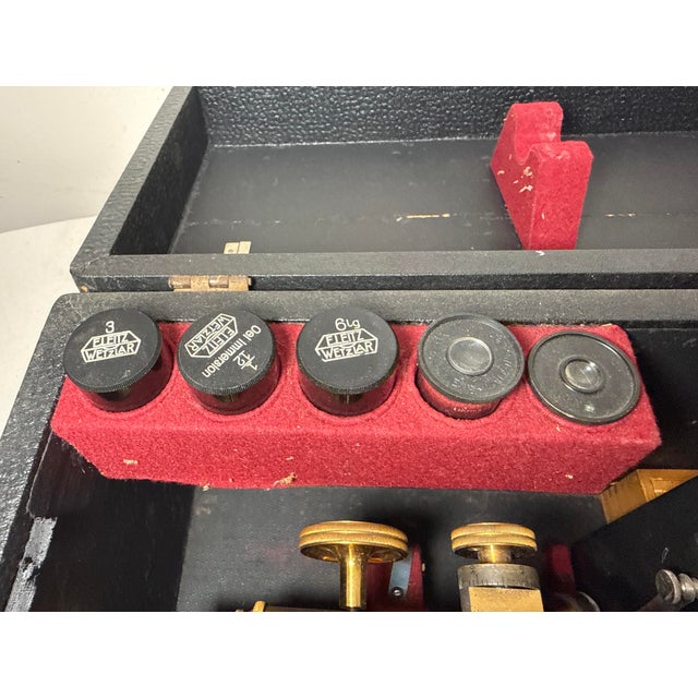 Gold Near Mint Antique Ernst Leitz Wetzlar German Brass Microscope 253647 in Box For Sale - Image 8 of 18