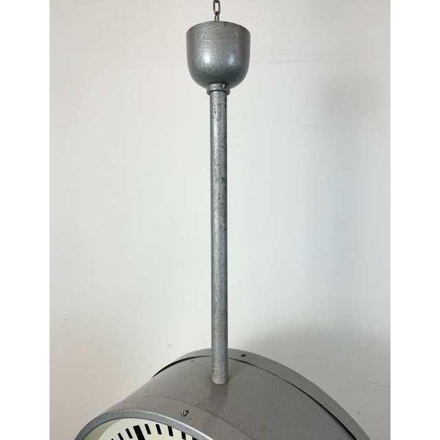 Gray Huge Industrial Double Sided Railway Clock from Pragotron, 1960s For Sale - Image 8 of 18