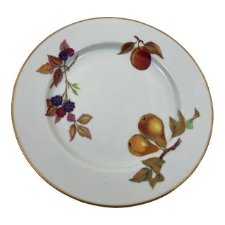 Mid 20th Century Royal Worcester England Evesham Fruit Design Porcelain Lunch Dessert Plate For Sale