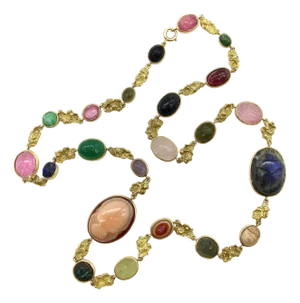 1980s Vintage 18k Gołd French Egyptian Revival Scarab Multi-Stone Necklace
