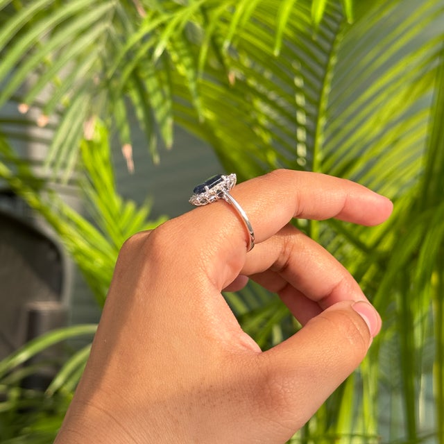 3.73 Ct Cushion Cut Natural Sapphire & Diamond Halo 14k Gold Statement Ring Size 7 For Sale - Image 11 of 16