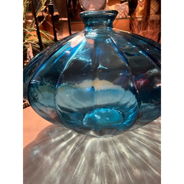 Mid-Century Modern 1980s Oversized Vintage Heavy Blue Ribbed Vase For Sale - Image 3 of 10