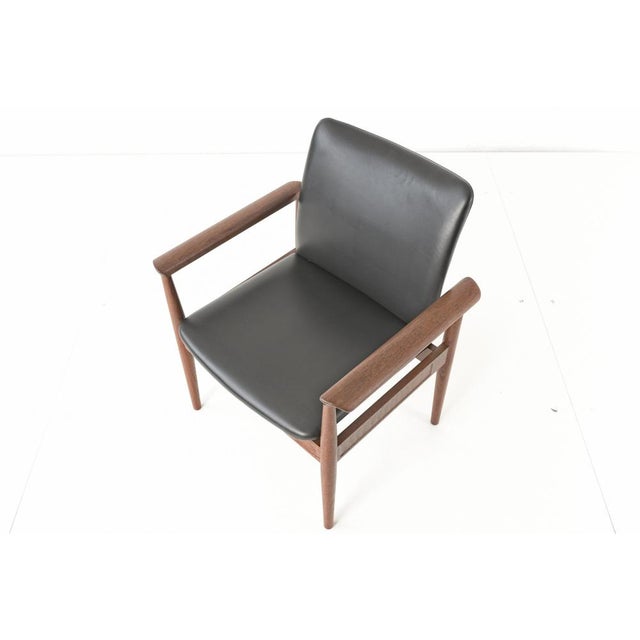 Model FD 901 Diplomat Armchair by Finn Juhl, 1960s For Sale - Image 11 of 17
