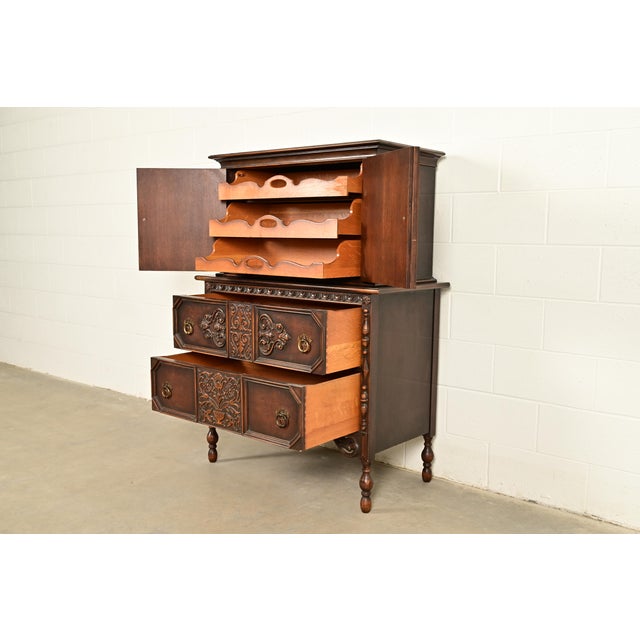 Berkey & Gay Style Antique English Jacobean Carved Walnut Highboy Dresser, Circa 1920s For Sale In South Bend - Image 6 of 16