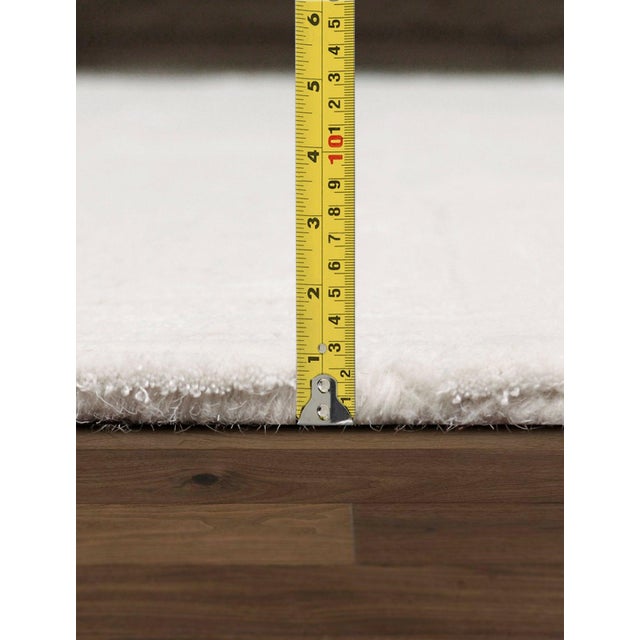 Pasargad Home Edgy Ivory Area Rug, 5' 0'' X 8' 0'' For Sale - Image 4 of 5