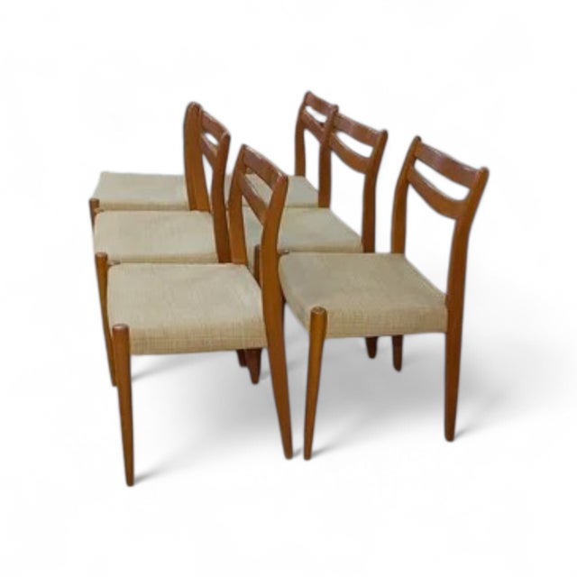 Niels Otto Moller, J.L. Mollers, Denmark, Teak, Vintage, 1960, Scandinavian Design, Set of 6. This piece has an...