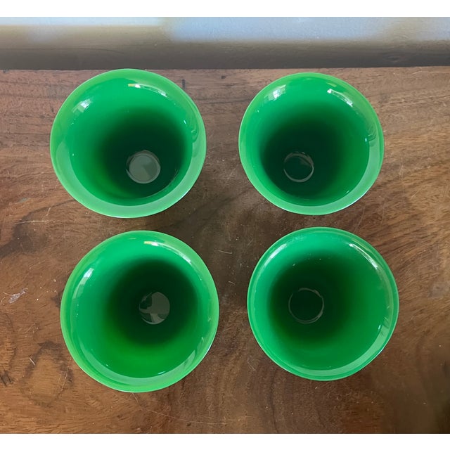 Antique 19th Century Chinese Bright Green Peking Glass Tea Cups & Saucers - Set of 4 For Sale - Image 17 of 18