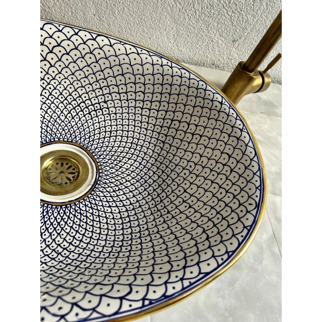 Metal Farmhouse Minimalist Oval Sink With 14k Gold Rim Bathroom Sink, Oval Handmade Ceramic For Sale - Image 7 of 9