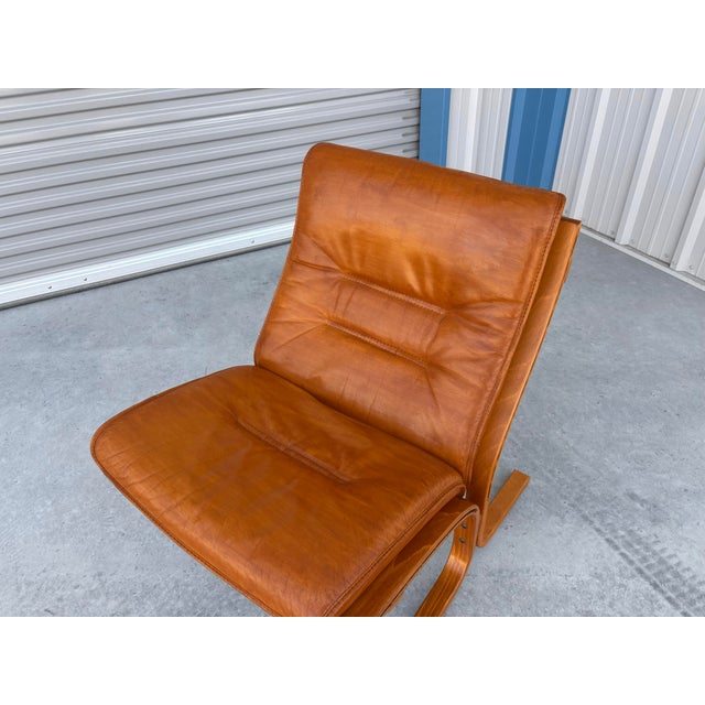 1960s Pair of Danish Modern "Siesta" Lounge Chairs Attributed to Westnofa For Sale In Los Angeles - Image 6 of 12