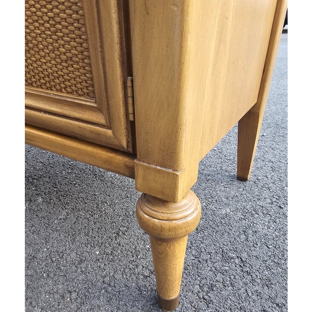 Tan Mid 20th Century Pair of White Furniture Italian Tuscan Style Fruitwood Bedside Tables For Sale - Image 8 of 10