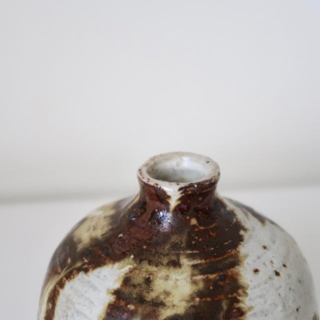 Wabi Sabi Studio Pottery Sculptural Rounded Bud Vase With Strokes of Mottled Brown & Ivory Drip Glaze For Sale - Image 9 of 16