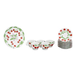 Late 20th Century Richard Ginori Cherry Motif Porcelain Partial Dinner Service Set, 17 Pieces For Sale