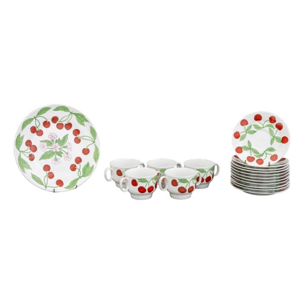 Richard Ginori 食器セット チェリー柄 mr-16 Late 20th Century Richard Ginori Cherry Motif Porcelain Partial