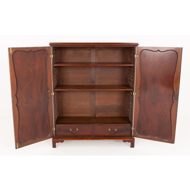 Georgian Hall Cabinet in Mahogany, 1800 For Sale - Image 6 of 7