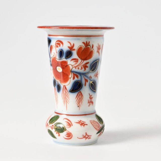 Hand-Painted Porcelain Vase from Bayeux, 1800s For Sale - Image 3 of 7