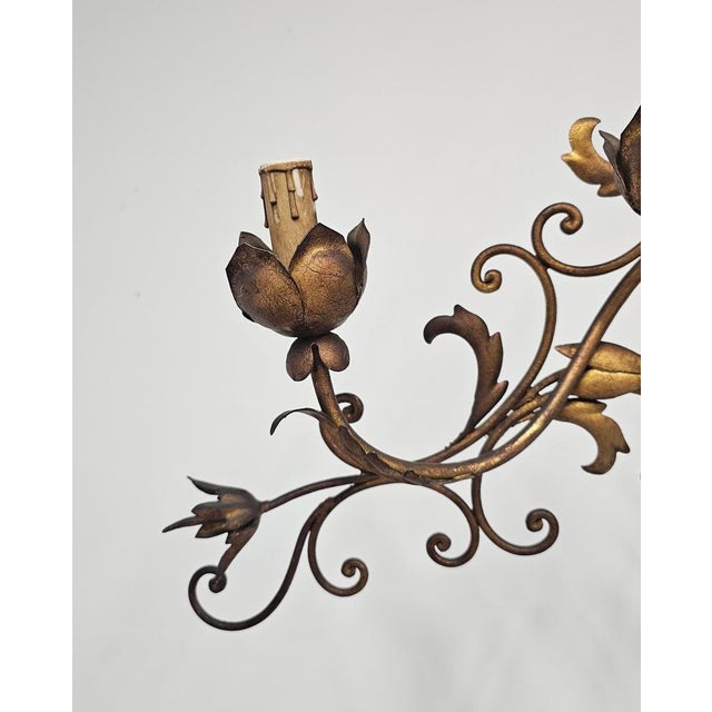 Large Acanthus Leaf 7-Arm Sconce in Gilt Metal attributed to Palladio, 1960s For Sale - Image 4 of 11