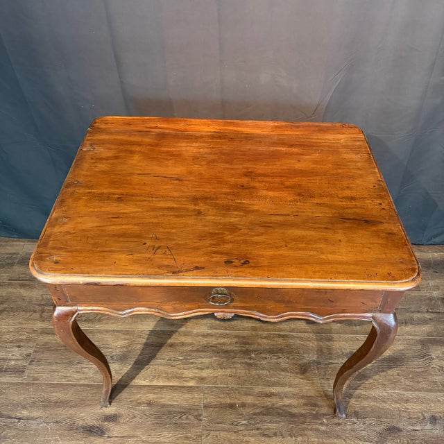 Wood 19th Century French Louis XV Walnut Side Table or Writing Desk With Large Drawer For Sale - Image 7 of 9