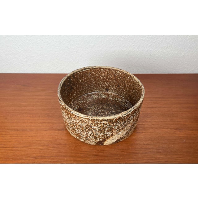 Mid-Century Modern Danish Studio Pottery Bowl by Ivan Weiss for Royal Copenhagen, 1960s For Sale - Image 6 of 16