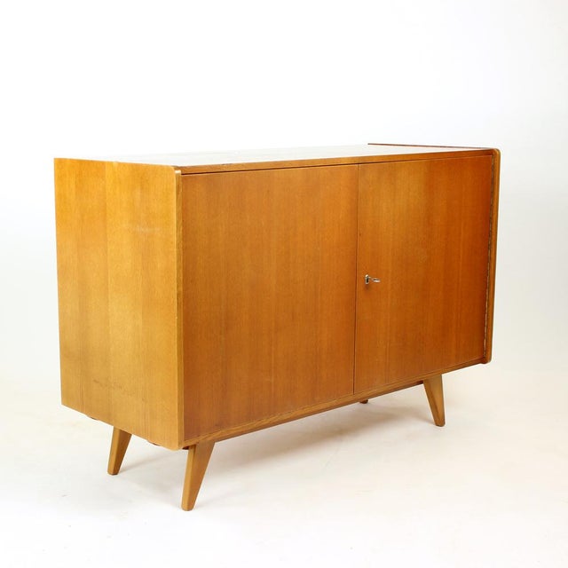 Vintage U 450 Sideboard by Jiri Jiroutek for Interier Prague, Czechoslovakia, 1960s For Sale - Image 10 of 13