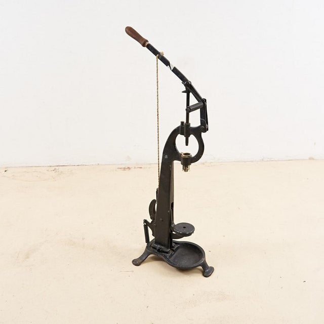 Antique Lunic Bottle Stopper For Sale - Image 4 of 7