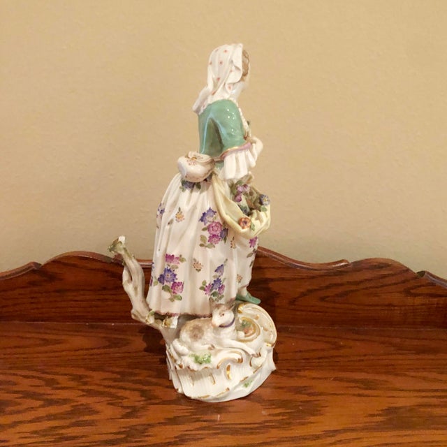 Late 19th Century Antique Meissen Porcelain Figurine, Standing Woman With Basket & Dog For Sale - Image 5 of 15