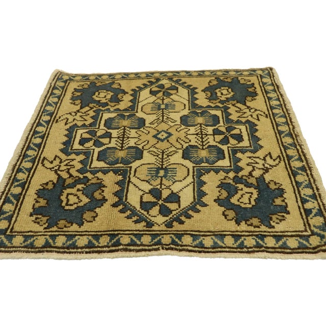 Vintage Turkish Oushak Yastik Rug - 02'03 X 02'04 For Sale - Image 4 of 7