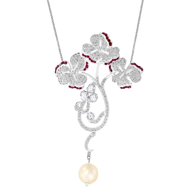 Pearl Ruby and Diamond Necklace and Earrings 18 Karat White Gold, Suite, Estate For Sale In New York - Image 6 of 18