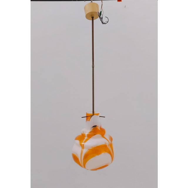 Vintage Space Age White and Orange Murano Glass Pendant Light by Carlo Moretti, 1970s For Sale - Image 10 of 10
