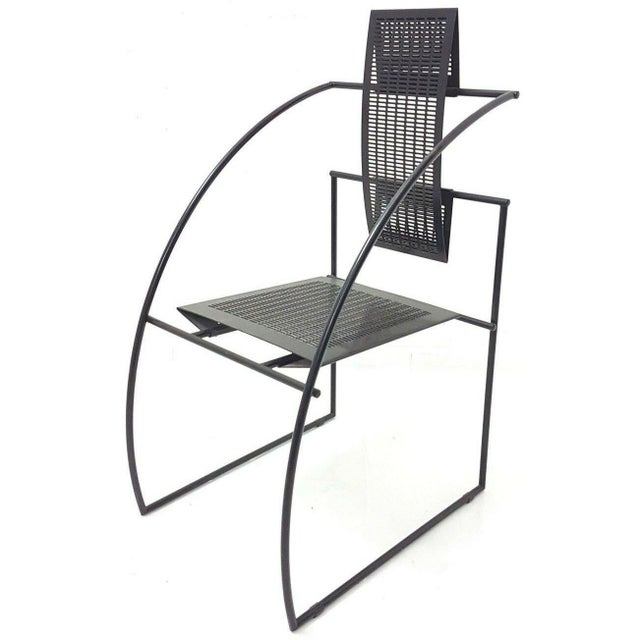 TESI table set with four "Quinta" chairs, produced by Alias ​​in 1985, designed by Mario Botta Designed in 1985 by Ticino...