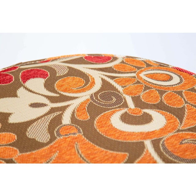 Orange Vintage Moroccan Round Pouf Ottoman in 1970s Psychedelic Floral Velvet For Sale - Image 8 of 17