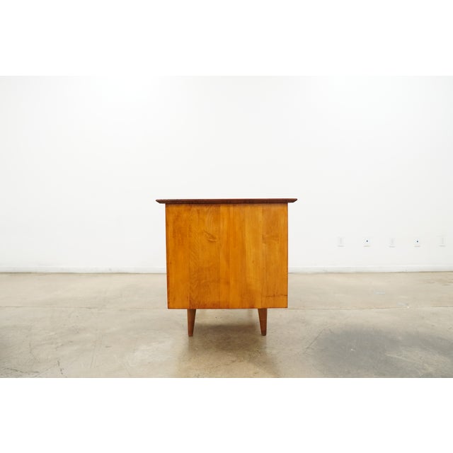 1950s Vintage Attributed Paul McCobb MCM Double Pedestal Desk For Sale - Image 5 of 16