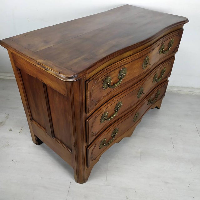 Antique Style Chest of Drawers in Carved Walnut, 1950s For Sale - Image 3 of 18