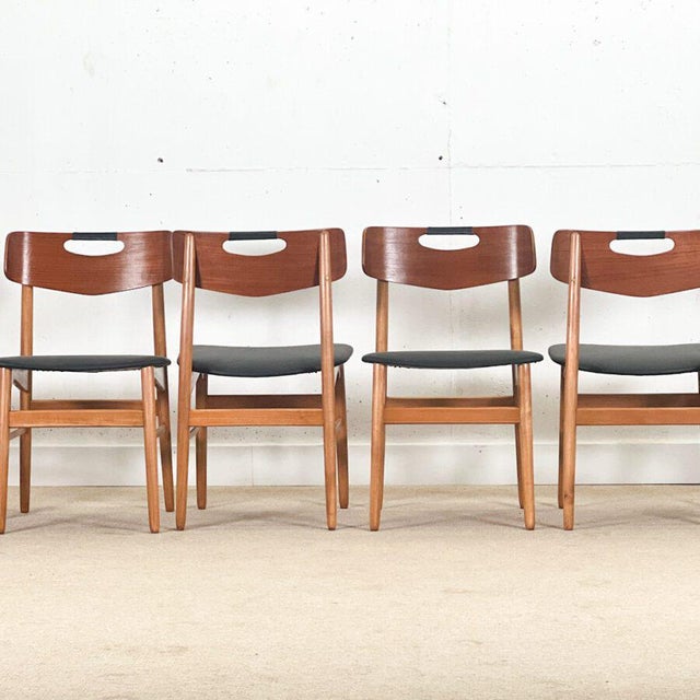 A striking example of mid-20th century British military craftsmanship, this campaign-style oak desk was designed and...