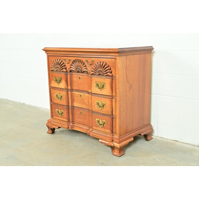 English Harden Furniture Georgian Solid Cherry Wood Three-Drawer Block Front Dresser or Chest of Drawers For Sale - Image 3 of 15