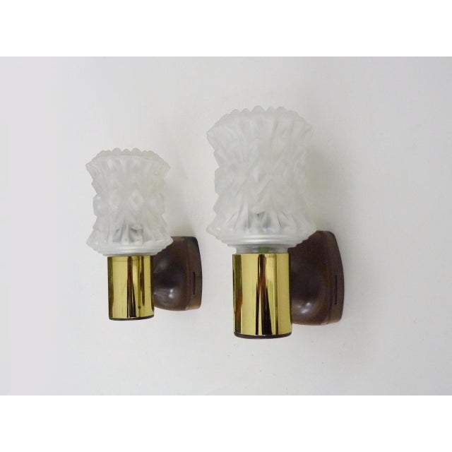 Vintage Italian Targetti Wall Sconces in Gold-Tone Metal with Glass Globes, 1970s, Set of 2 For Sale - Image 11 of 11