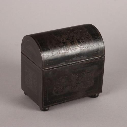 Black Neo-Renaissance Hand Decorated Iron Jewelry Box For Sale - Image 8 of 9