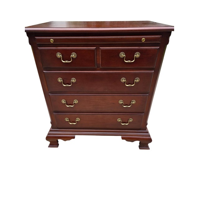 Beautiful Thomasville Large Night Stand in great condition minor ware. some small circular marks on top sure from the...