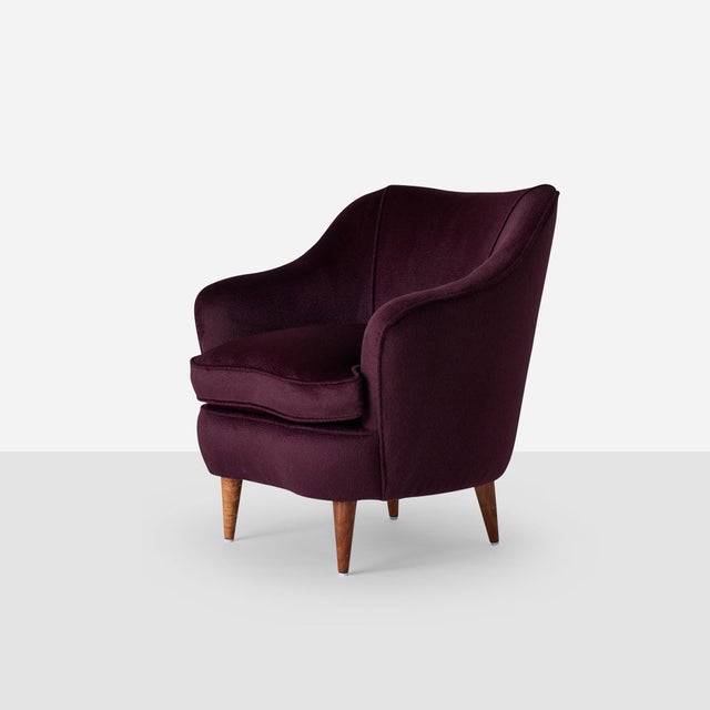 Description Pair of Lounge Chairs Attributed to Gio Ponti for Casa e Giardino Italy, 1938 This pair of expertly restored...