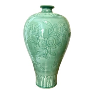 Chinoiserie Large Lotus Design Celadon Vase For Sale