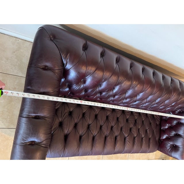 1990s Chesterfield Sofa Schafer Brothers Fine Leather Rolled Arms Tufted Seat Bordeaux For Sale - Image 11 of 15