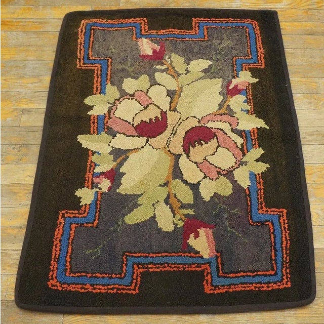 Early 20th Century American Hooked Rug ( 2'3" x 3' - 68 x 92 ) General Rug Type: North & South American Specific Rug Type:...