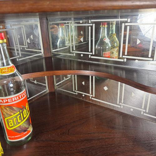 Mid-Century Modern Rosewood Corner Bar Cabinet For Sale - Image 6 of 12