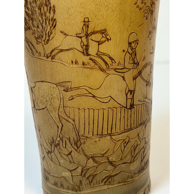 Traditional Rare Georgian Hand-Engraved Sporting Cow Horn Beaker "The Death" of the Fox Hunt For Sale - Image 3 of 18